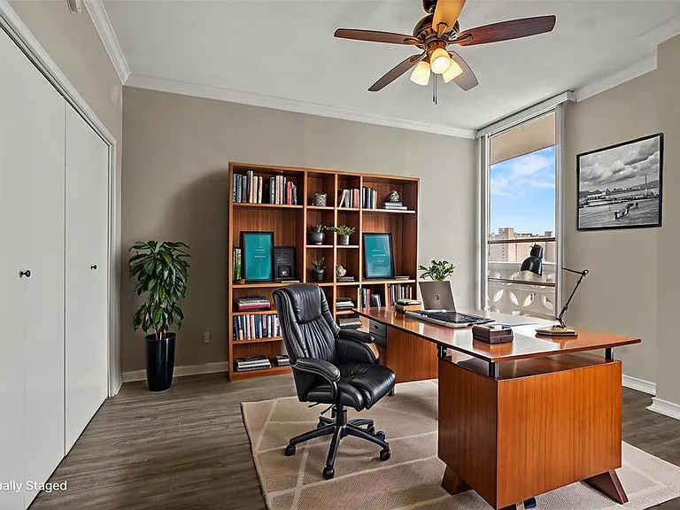 1801 Lavaca St #5F — Photo 9