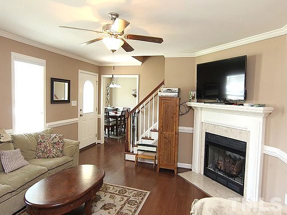 2nd image of 27 Cherrywood Dr