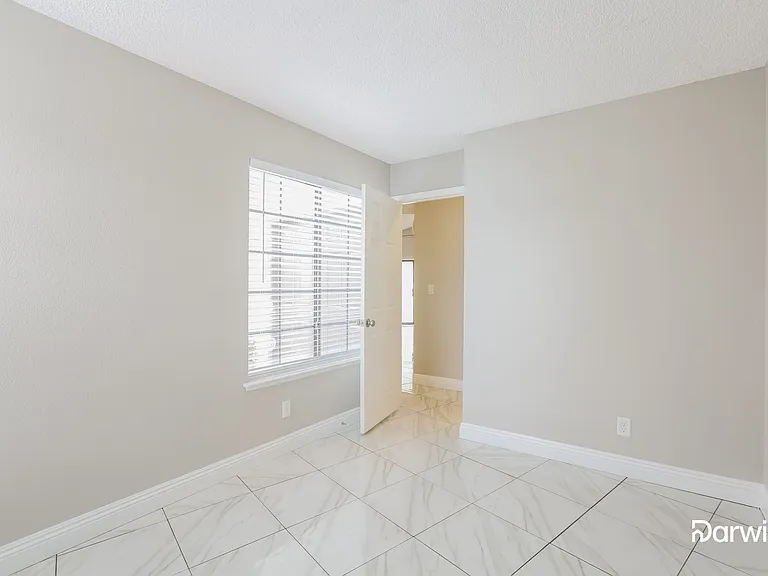 6557 Kirwan Heights Way — Photo 11