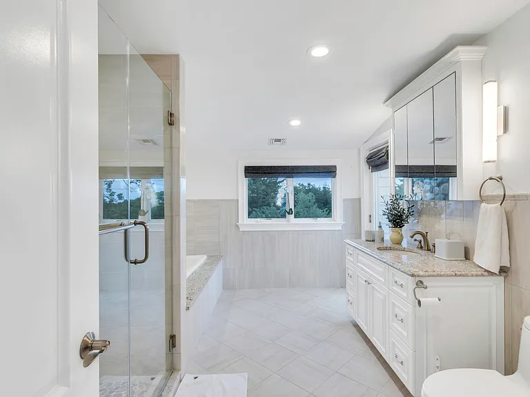 51 Cliff Rd — Photo 11
