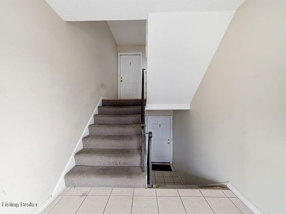 3rd image of 737 N Hite Ave APT 3