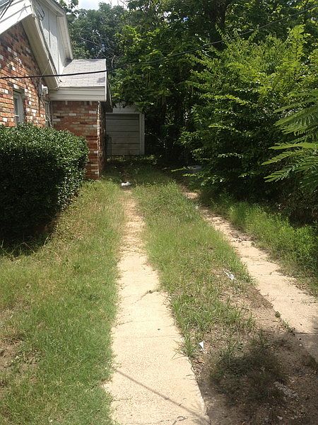 2nd image of 7736 Carbondale St