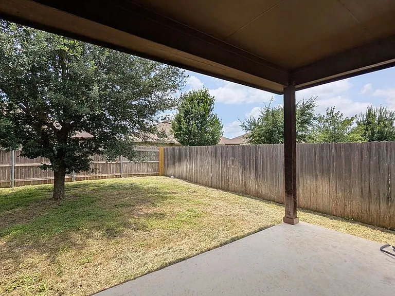 546 Creekside Frst — Photo 22