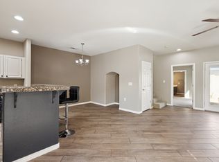 3221 N 37th St UNIT 30, Phoenix, AZ 85018