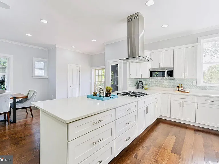6729 Piney Branch Rd NW — Photo 8