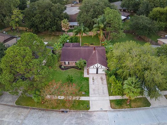 2nd image of 2786 Wood Hollow Dr
