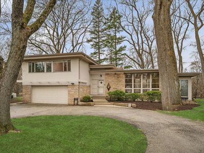 782 Clover Ln, Glencoe, IL, 60022