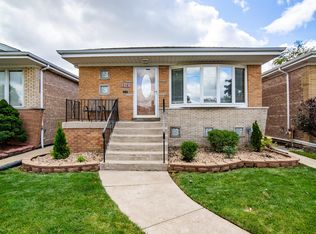 6147 W 64th St, Chicago, IL 60638