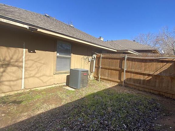 5th image of 2406 Kingsford Ct