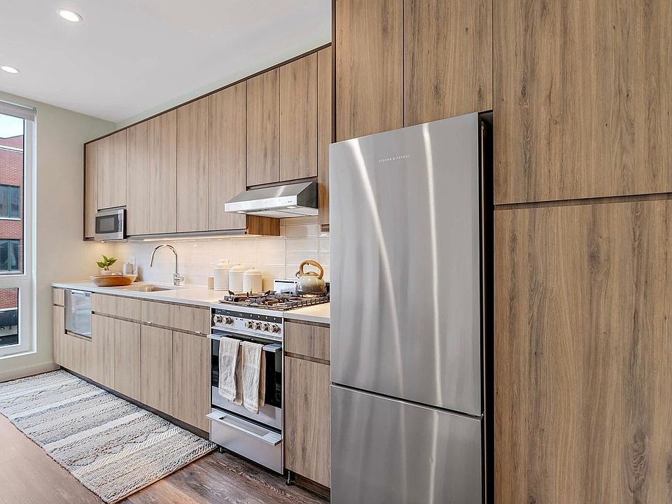 1st image of 1135 W Chicago Ave #710