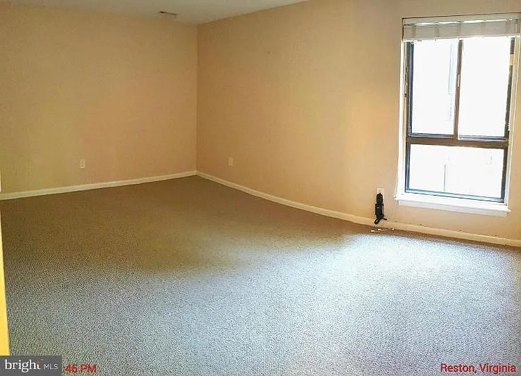11216 Chestnut Grove Sq #117 — Photo 15