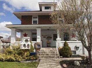 218 W 11th St, Mishawaka, IN 46544