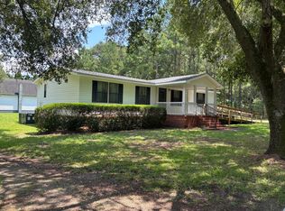 608 Serenity Cir, Moncks Corner, SC 29461