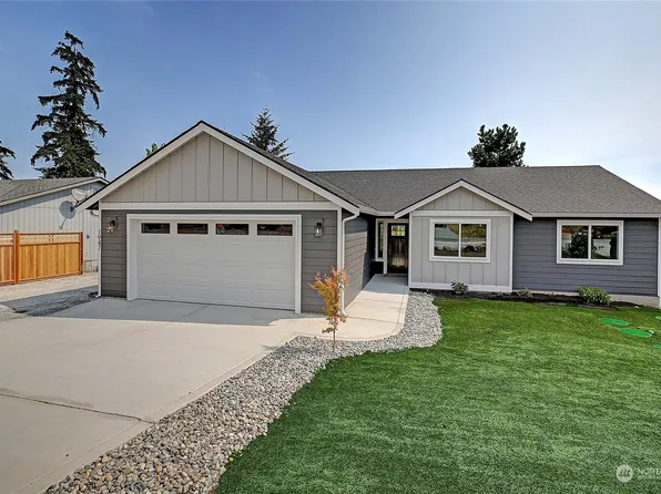 1947 Edgewood Drive, Camano Island, WA 98282