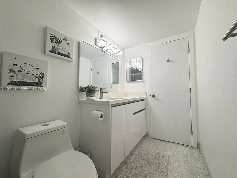 3800 S Ocean Dr #1710 — Photo 17