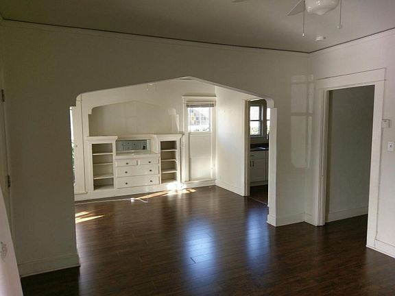 2nd image of 142 S Vista Bonita Ave APT A