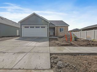 524 S Austin Ave, Sugar City, ID 83448