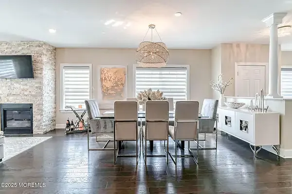 1529 Paxton Ln — Photo 5