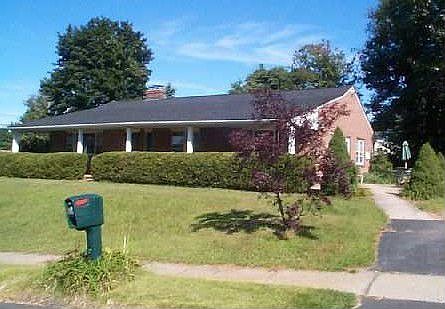 Brick ranch, large lot. Great location, near ESPN.