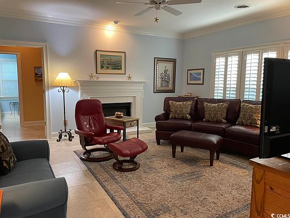 4th image of 899 Doral Dr.