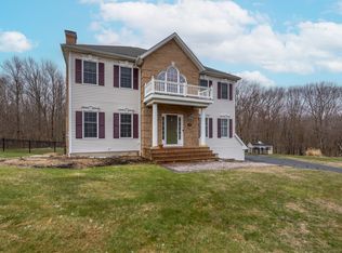 21 Hunters Rdg, Wolcott, CT 06716