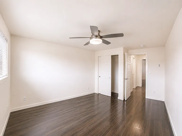Whiterock Apartments — Photo 26