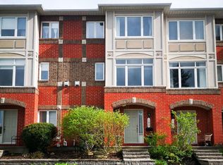180 Clearview Ave, Ottawa, ON K1Z 1B8