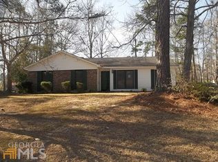 108 Willowcreek Dr, Lagrange, GA 30241