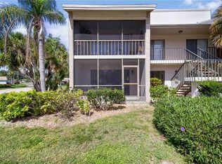 5476 Swift Rd #19, Sarasota, FL 34231