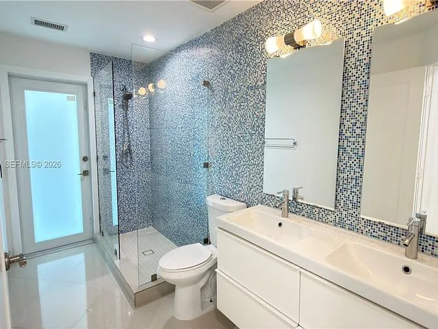 3767 Oak Ridge Cir — Photo 16