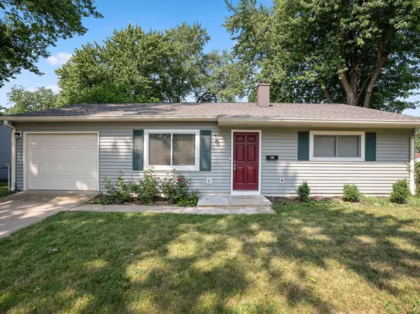 24 Brentwood Dr, Mooresville, IN 46158