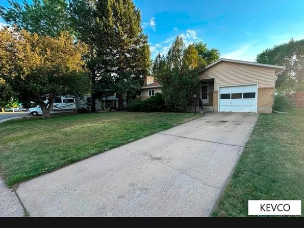 1053 Briarwood Rd, Fort Collins, CO 80521