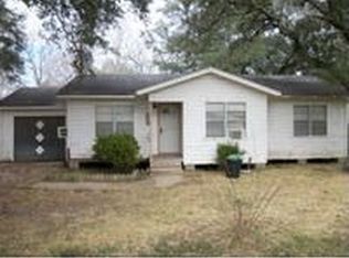 509 E Louisiana St, Brazoria, TX 77422