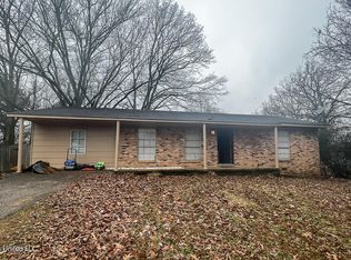 5531 Hacks Cross Rd, Olive Branch, MS 38654