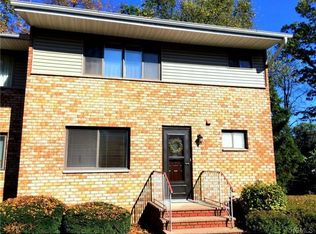 6 Ridge Rd, Congers, NY 10920