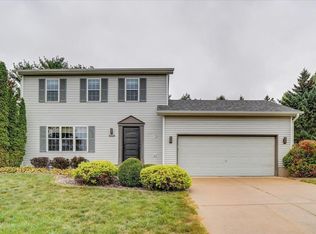 5126 Butterfield Dr, Madison, WI 53704