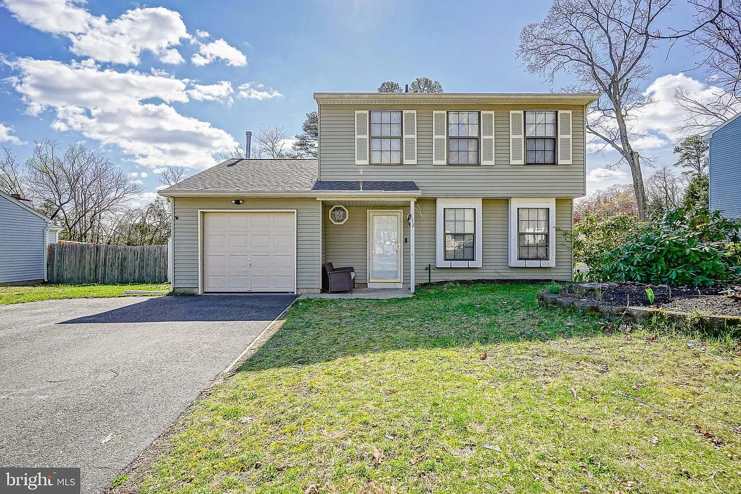 142 Saint Moritz Dr photo 1
