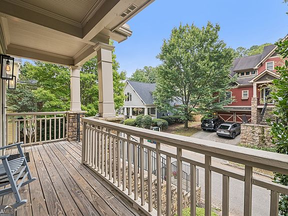 2nd image of 1889 Shoal Creek Blvd
