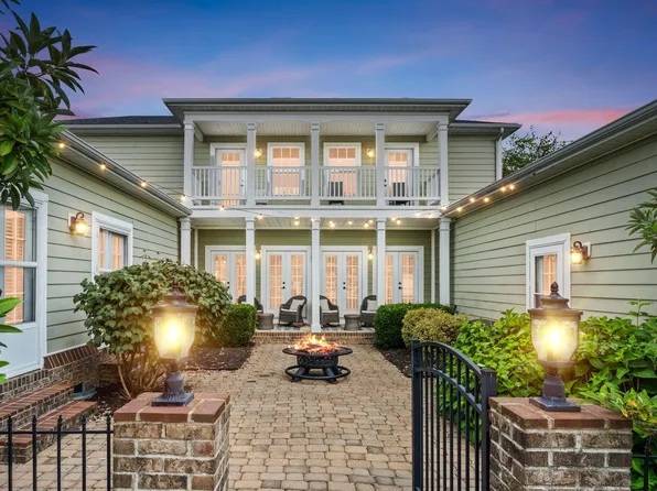 115 Falls Creek Dr, Georgetown, KY 40324