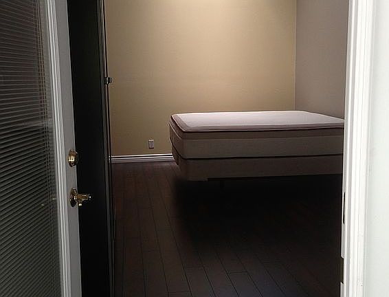 5th image of 3013 Claremont Heights Dr