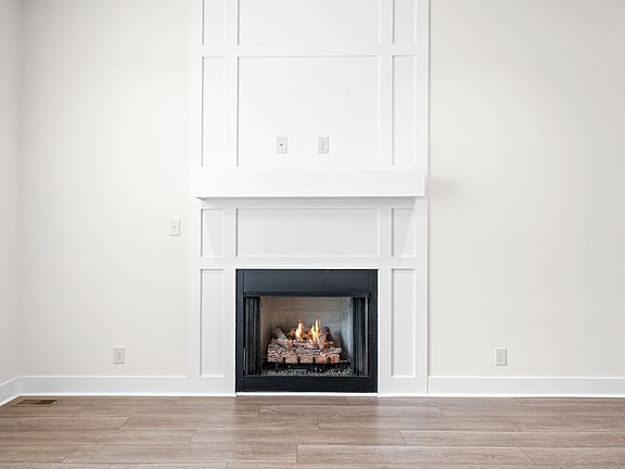 5th image of 253 Birnam Wood Trce
