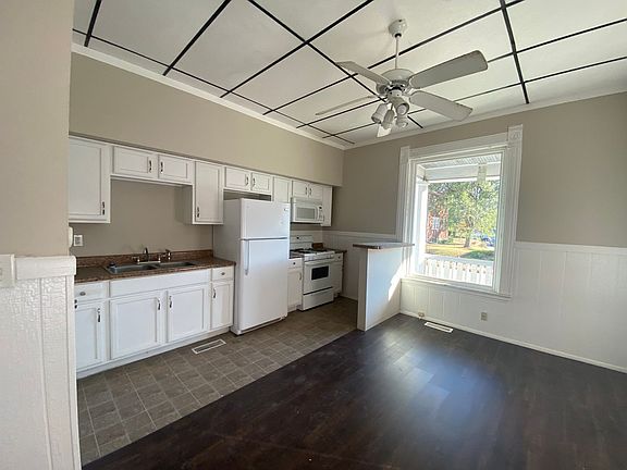2nd image of 737 17th St #1