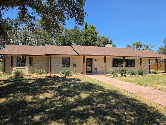4th image of 1717 County Road 318