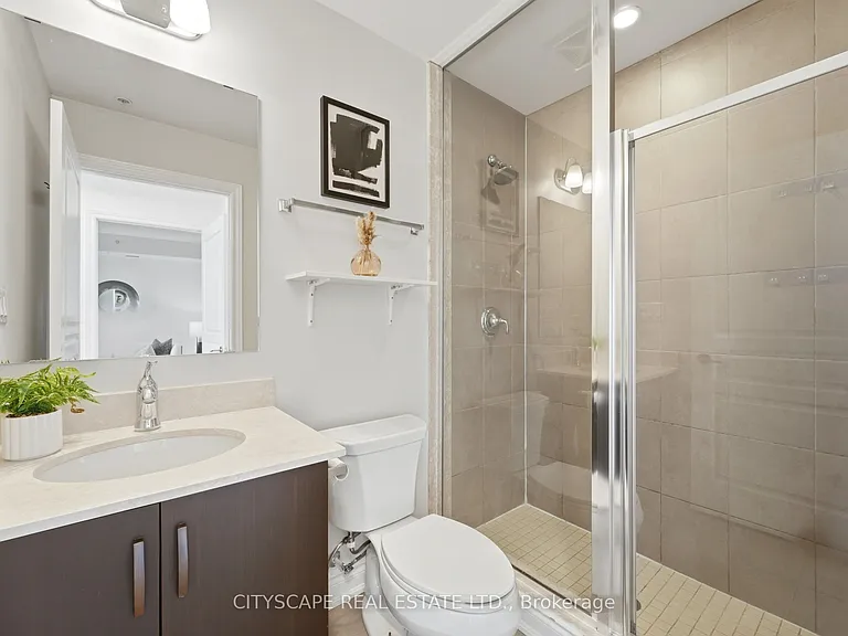 3170 Erin Mills Pkwy #429 — Photo 17