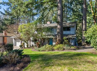 11 Touchstone, Lake Oswego, OR 97035