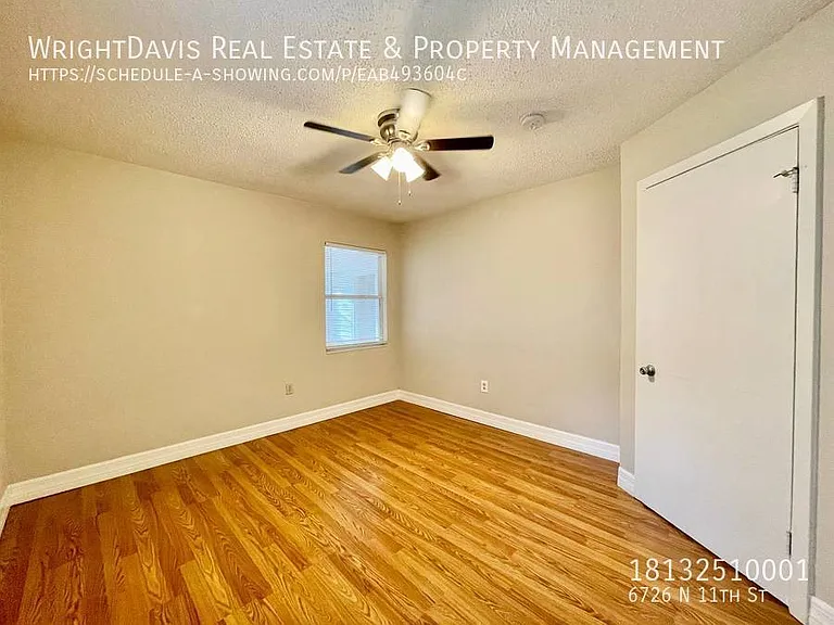 6726 N 11th St — Photo 22