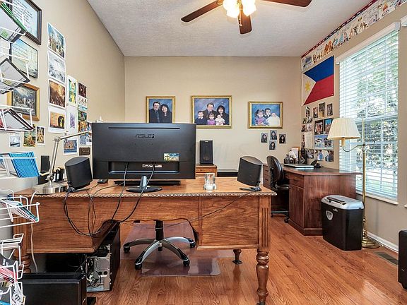 4th image of 6810 Mingo Dr