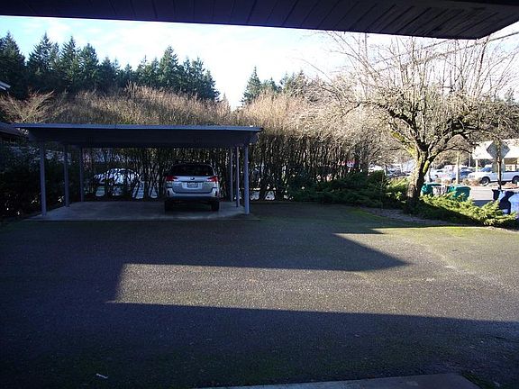 2nd image of 7325 NE 141st St