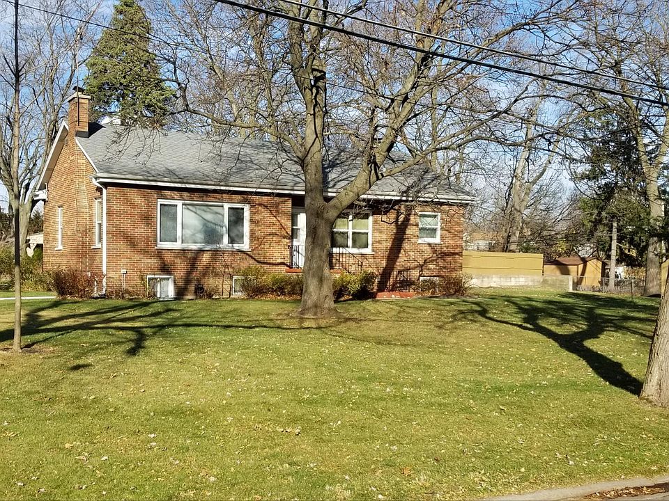 1st image of 204 W Cornell Ave