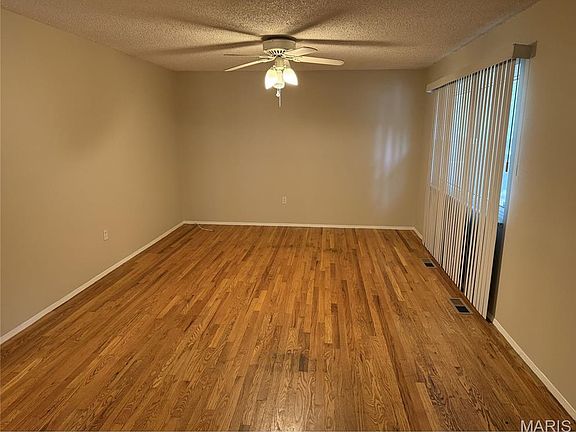 5th image of 1005 Preakness Ln